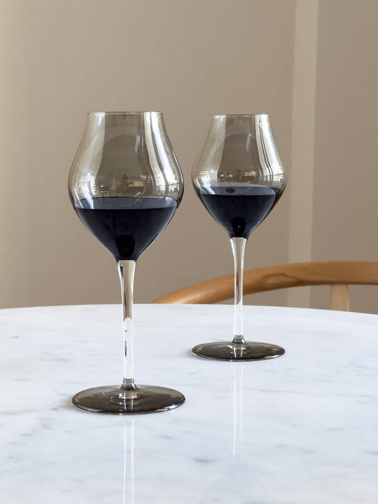 Onyx Wine Glasses Set
